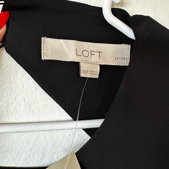 Ann Taylor Loft Little Black Dress XS Petite - Picture 3 of 4